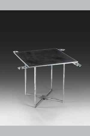Boris LACROIX - Table à jeux, le plateau carré recouvert de feutre cerclé de métal